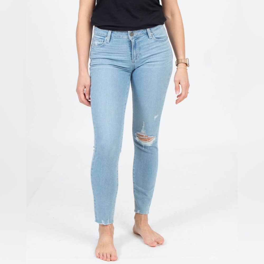 New! Paige Verdugo Ankle Distressed Jeans Ricki Destructed Pale Blue Size 31
